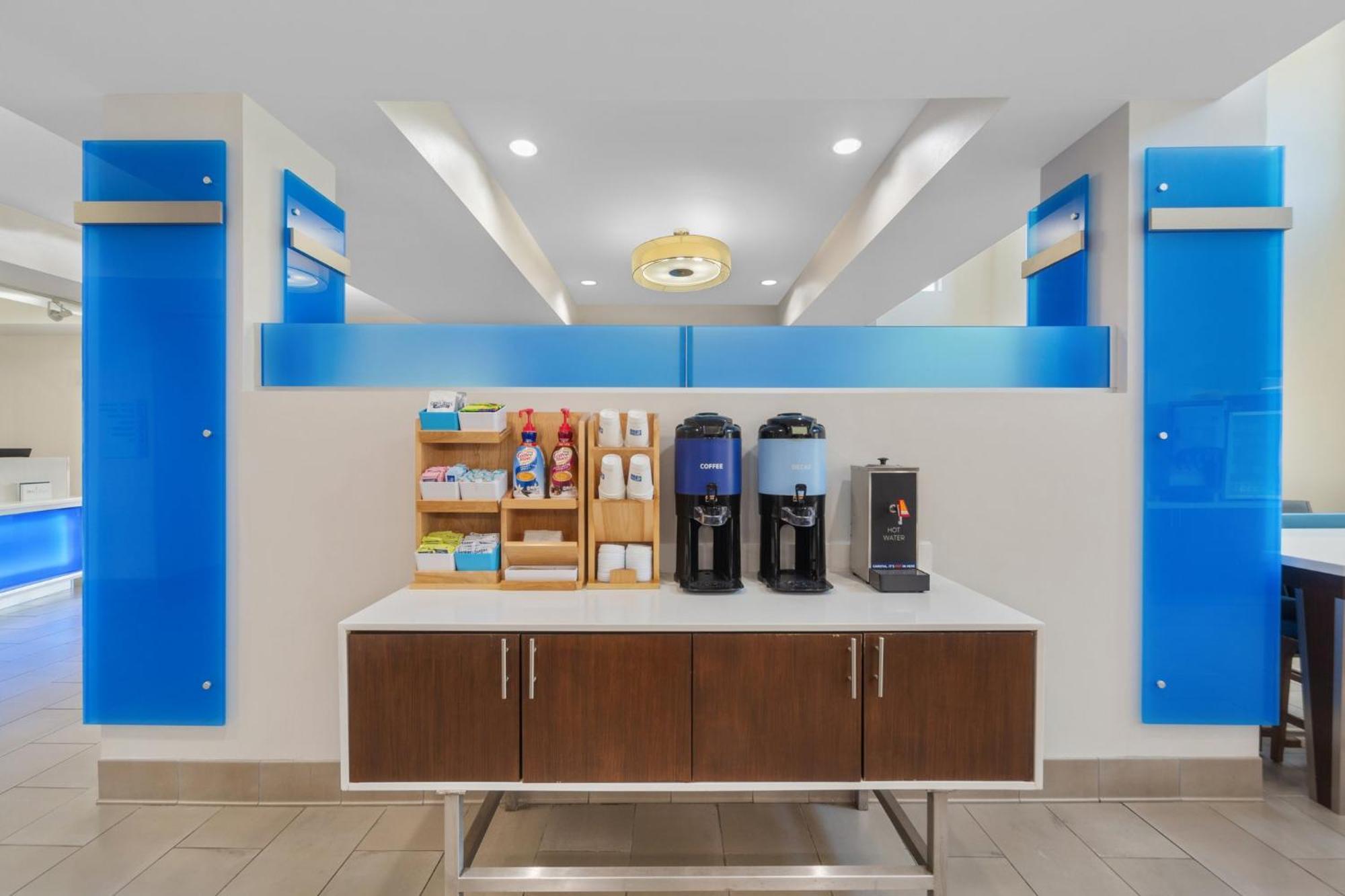 Holiday Inn Express Tomball By Ihg Exteriér fotografie