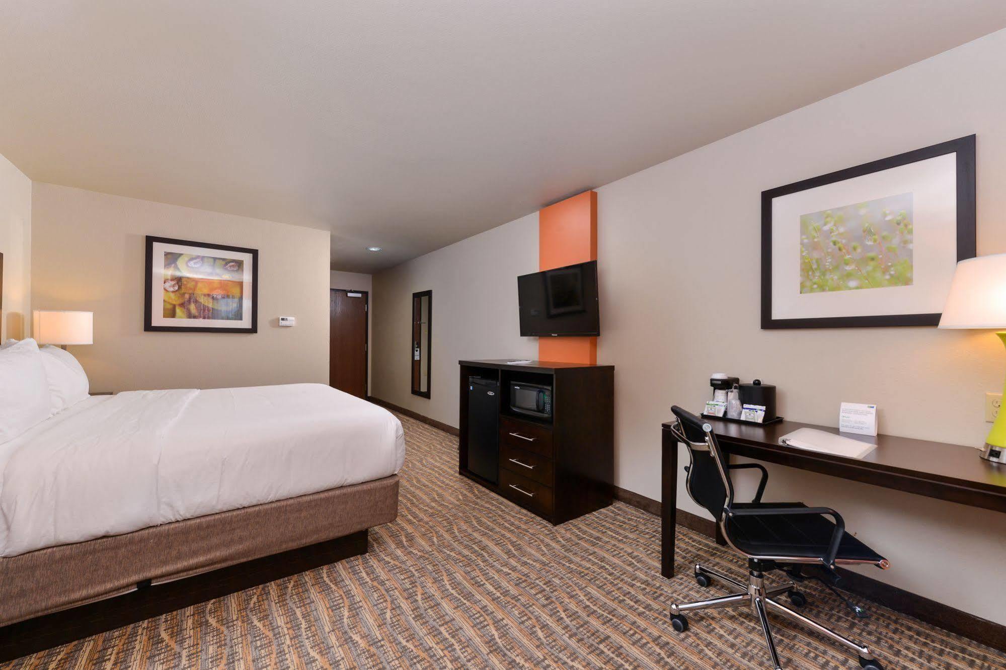 Holiday Inn Express Tomball By Ihg Exteriér fotografie